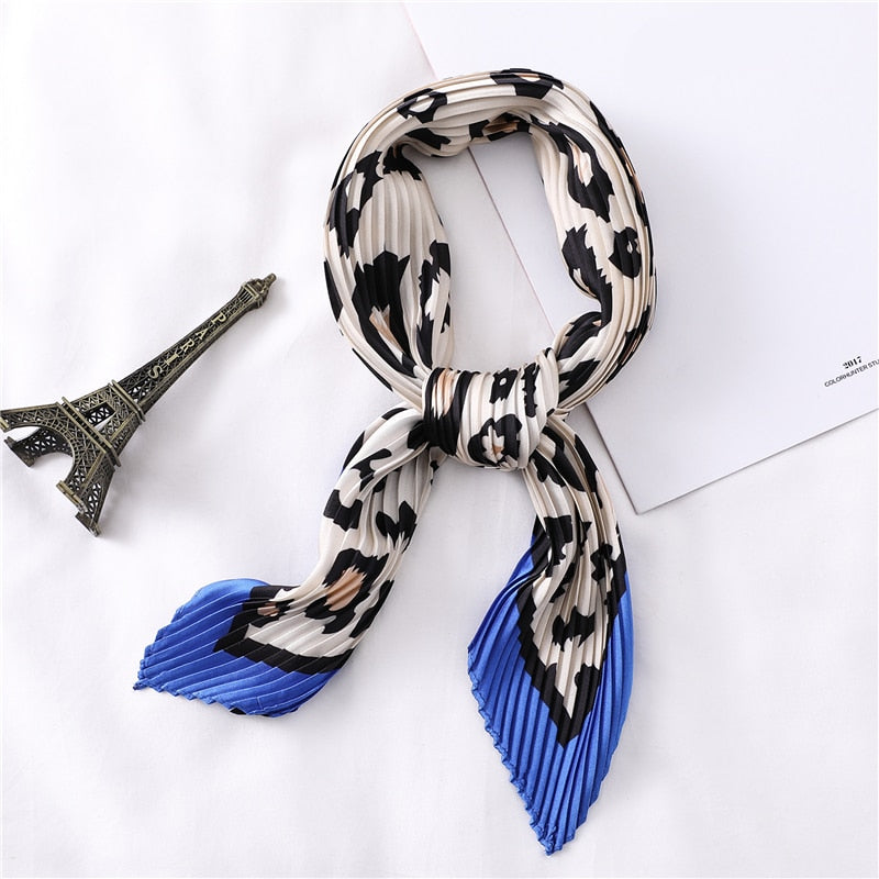 Chic Women's Scarf | Amalii 